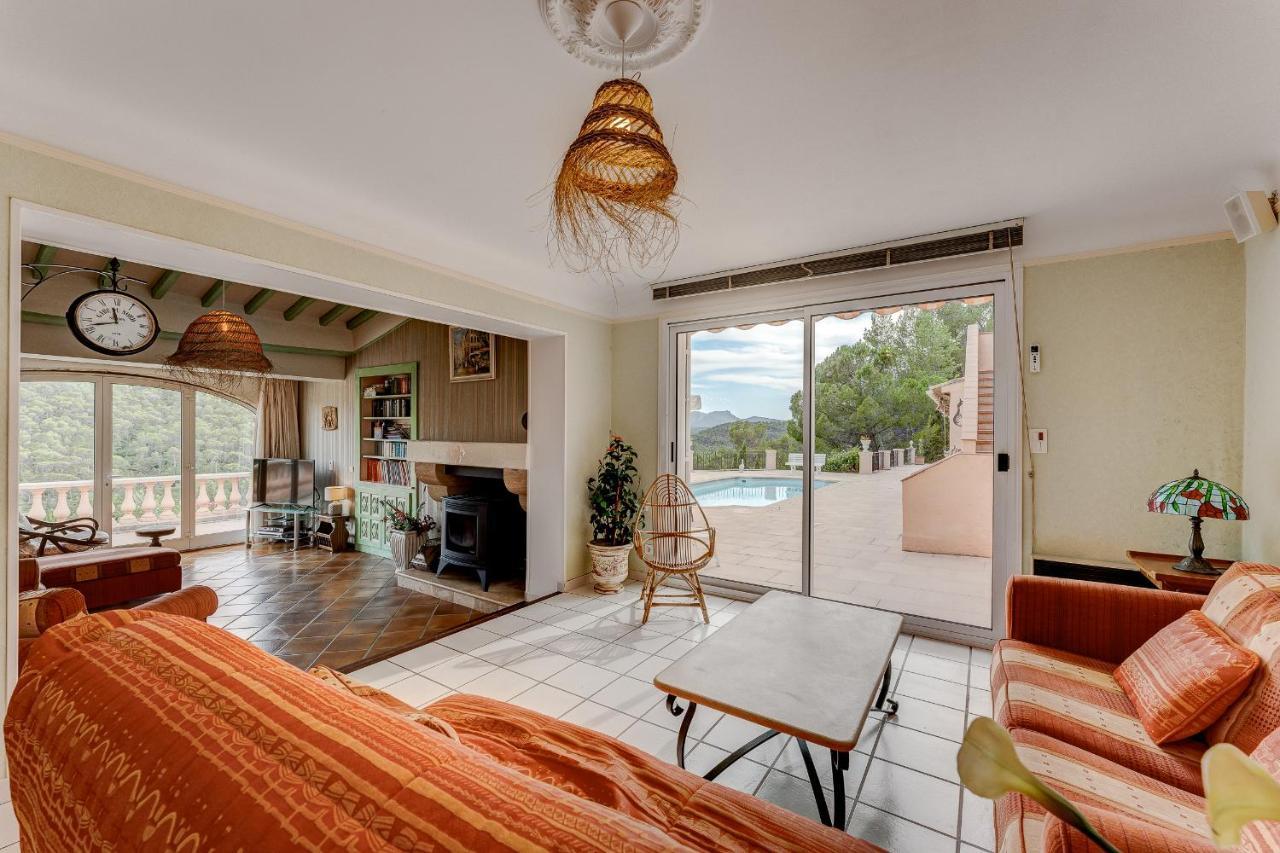 Villa Gilbert Vins-sur-Caramy Extérieur photo